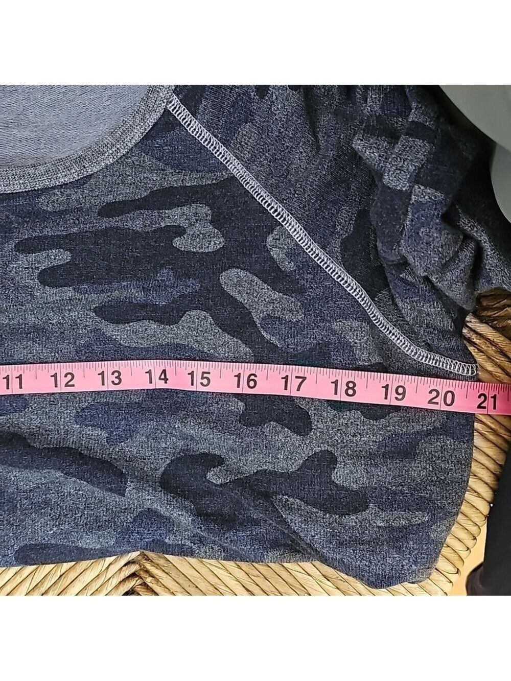 Blue camo oversized sweatshirt -fits 6-8 - Picture 5 of 5